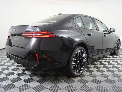 New 2026 BMW i5 M60 w/ Executive Package AWD/4WD image 3