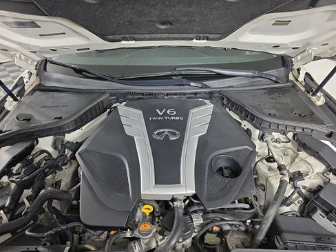 Used 2018 INFINITI Q50 Luxe image 9