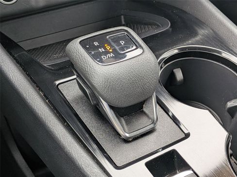 Certified 2023 Nissan Rogue SV AWD/4WD image 15