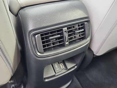 Used 2022 Honda CR-V EX-L image 16