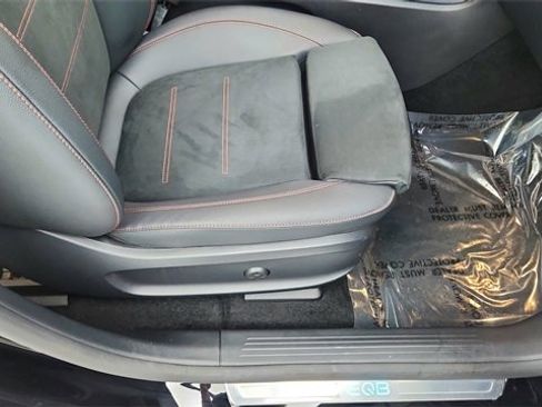 Used 2024 Mercedes-Benz EQB 250+ 250+ image 22