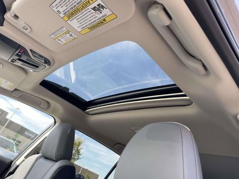 Used 2024 Subaru Outback Limited image 10