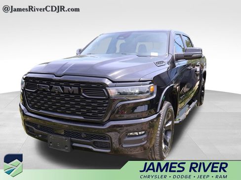 Used 2025 RAM 1500 Big Horn AWD/4WD image 2