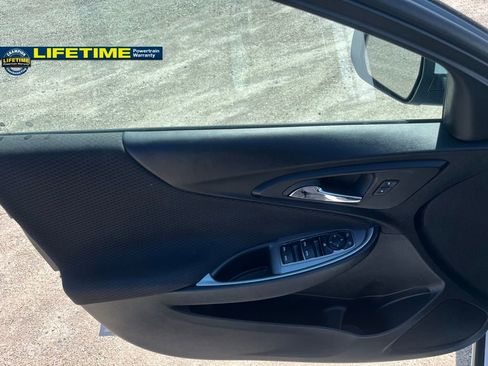 Used 2023 Chevrolet Malibu LT image 12