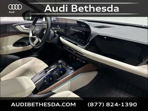 Used 2025 Audi A5 2.0T Premium Plus w/ Premium Plus AWD/4WD image 11