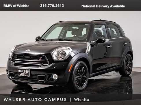 Used 2016 MINI Cooper Countryman S FWD image 1