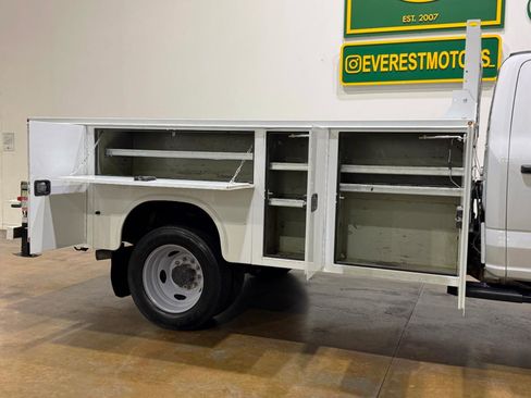 Used 2023 Ford F450 XL image 49