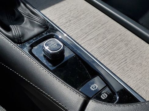 Certified 2022 Volvo XC90 T6 Inscription image 30