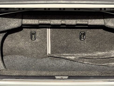 Used 2005 Toyota Camry LE image 25