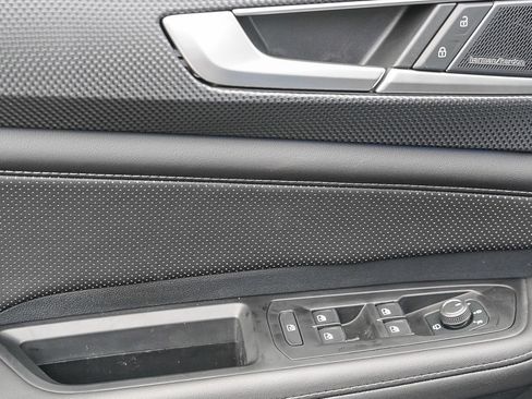 New 2025 Volkswagen Atlas Cross Sport SEL Premium R-Line image 24