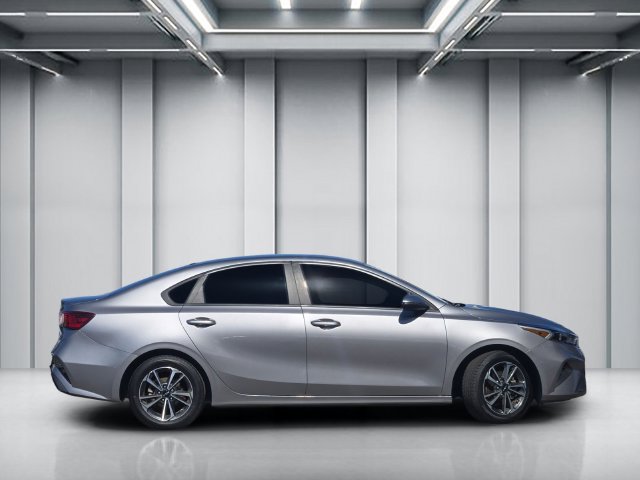 Certified 2024 Kia Forte LXS w/ LXS Technology Package FWD image 3