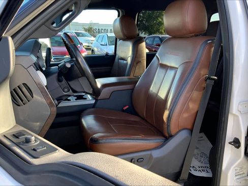 Used 2015 Ford F250 Platinum image 7