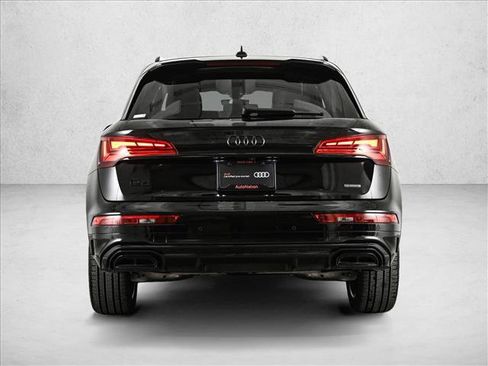 Certified 2025 Audi Q5 e Premium Plus w/ Premium Plus Package image 7