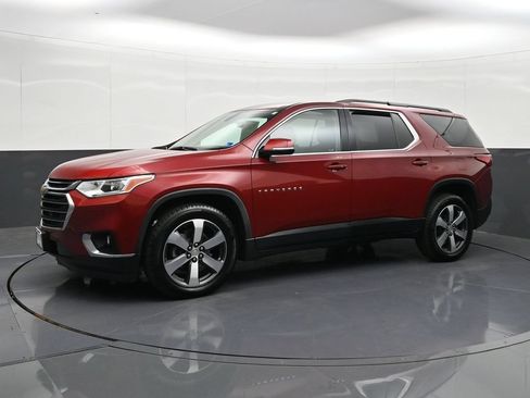 Certified 2019 Chevrolet Traverse LT w/ LT Premium Package AWD/4WD image 1