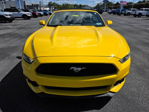 Used 2016 Ford Mustang Convertible w/ Equipment Group 051A RWD image 8