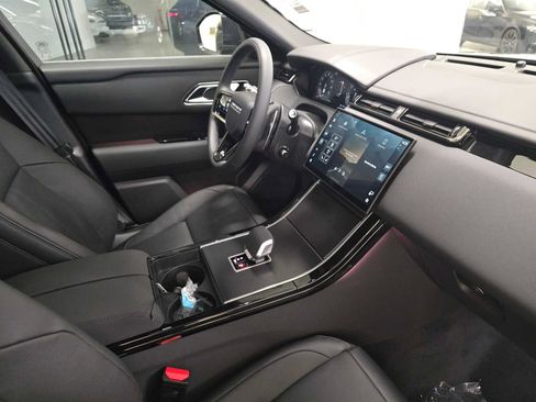 New 2026 Land Rover Range Rover Velar Dynamic SE image 11