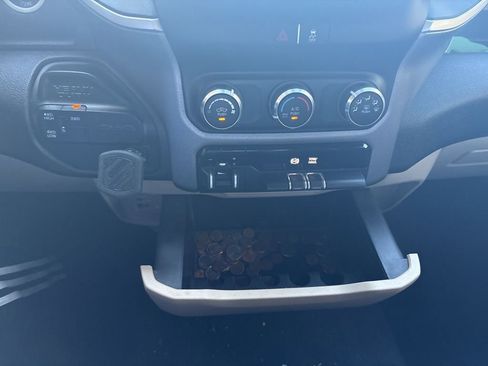 Used 2020 RAM 2500 Big Horn image 14