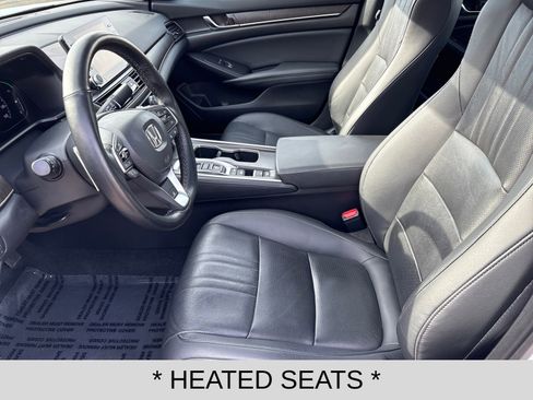 Used 2022 Honda Accord Touring image 9