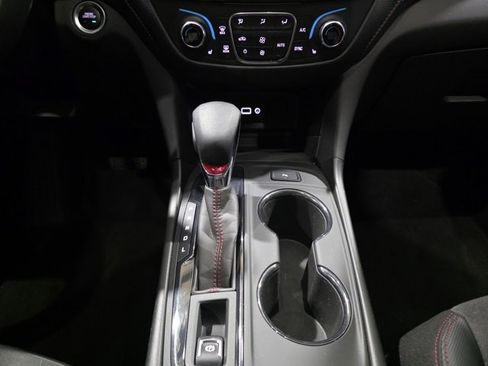 Used 2022 Chevrolet Equinox RS image 20