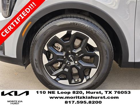 Certified 2024 Kia Sorento S w/ Panoramic Sunroof Package image 17