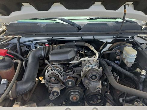 Used 2013 Chevrolet Silverado 1500 W/T RWD image 18