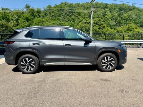 New 2025 Volkswagen Tiguan S image 5