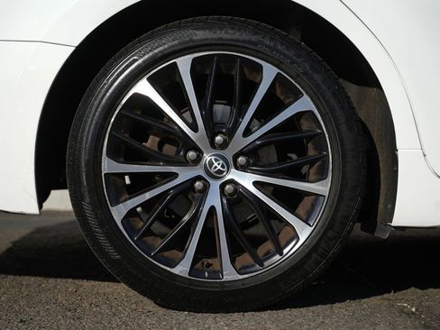 Used 2020 Toyota Camry SE w/ Audio Package image 11