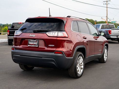 Used 2019 Jeep Cherokee Latitude w/ Popular Appearance Group FWD image 10