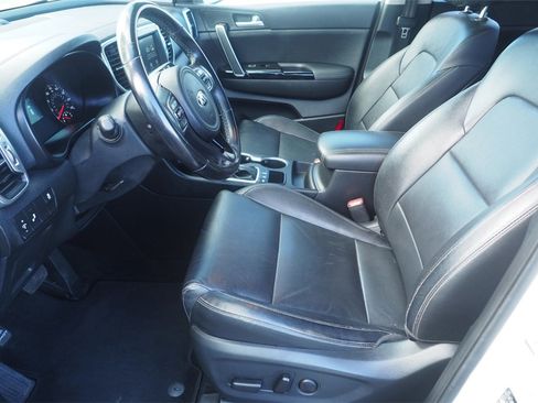 Used 2019 Kia Sportage EX image 9