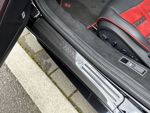 Used 2012 Ferrari 458 Spider image 26