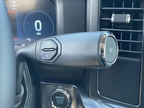 New 2026 Ford F350 Lariat w/ FX4 Off-Road Package image 17