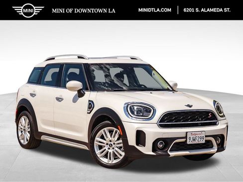 Used 2024 MINI Cooper Countryman S FWD image 1