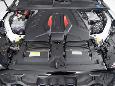 Used 2025 Audi SQ7 Prestige image 39