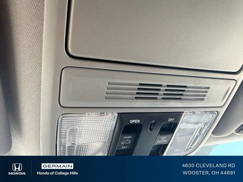 Used 2024 Honda Odyssey EX-L image 27