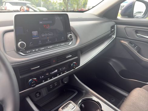 Certified 2026 Nissan Rogue SV AWD/4WD image 21