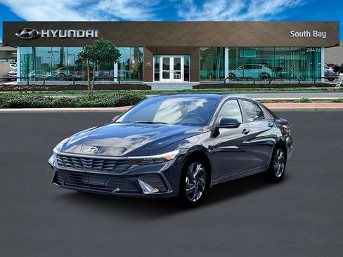 New 2026 Hyundai Elantra Sport image 1