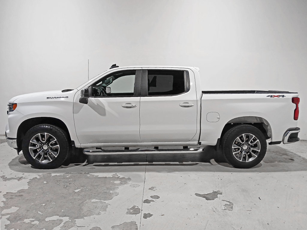 Used 2024 Chevrolet Silverado 1500 LT AWD/4WD image 4