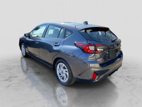 Used 2024 Subaru Impreza 2.0i image 3