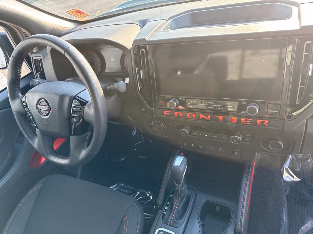 Used 2026 Nissan Frontier PRO-4X w/ Pro-4x Convenience Package AWD/4WD image 7