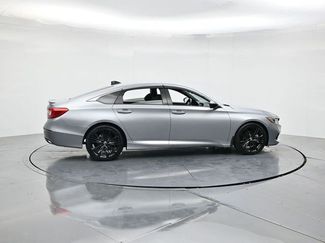 Used 2021 Honda Accord Sport video 2
