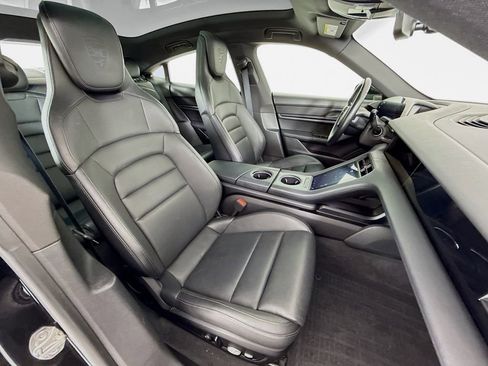 Certified 2021 Porsche Taycan RWD image 29
