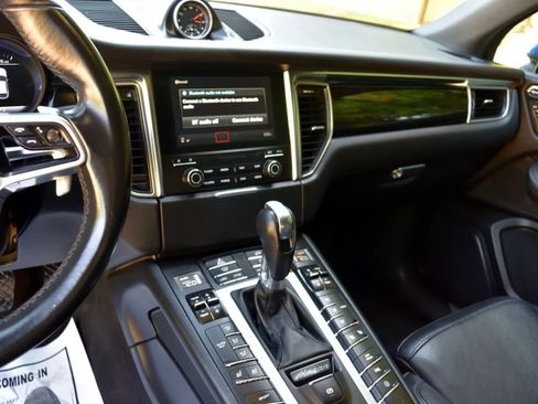 Used 2017 Porsche Macan S w/ Premium Package Plus image 14