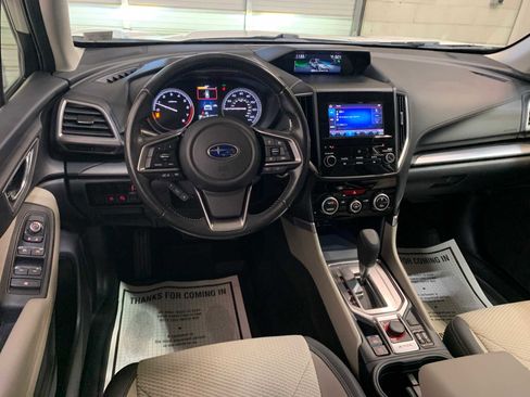 Used 2019 Subaru Forester Premium image 4