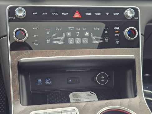 New 2026 Genesis GV80 2.5T Prestige AWD/4WD image 16
