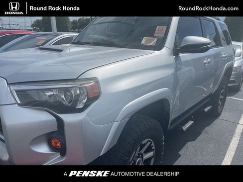 Used 2021 Toyota 4Runner TRD Off-Road Premium w/ Moonroof Package AWD/4WD image 1