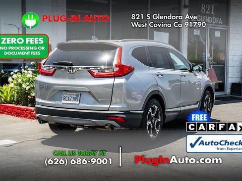 Used 2017 Honda CR-V Touring image 4