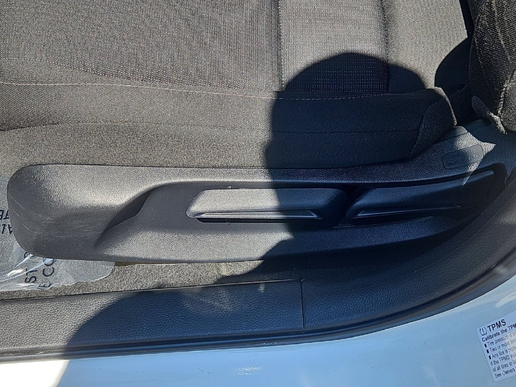 Certified 2025 Honda Civic LX image 17
