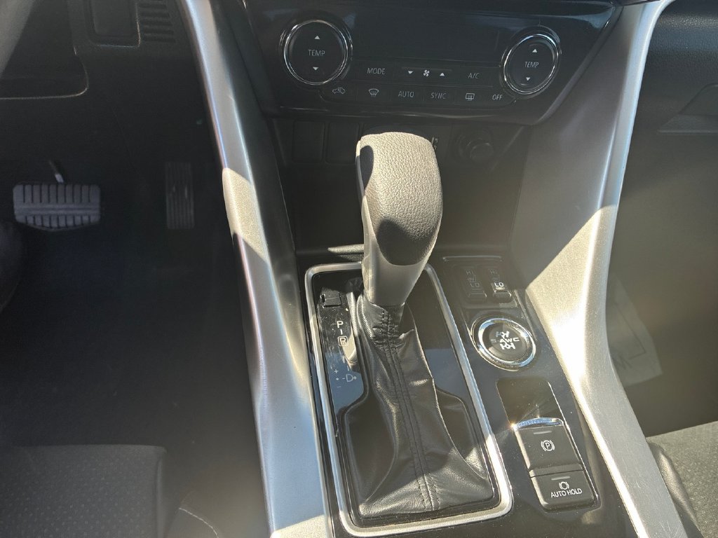 Used 2026 Mitsubishi Eclipse Cross SE AWD/4WD image 15