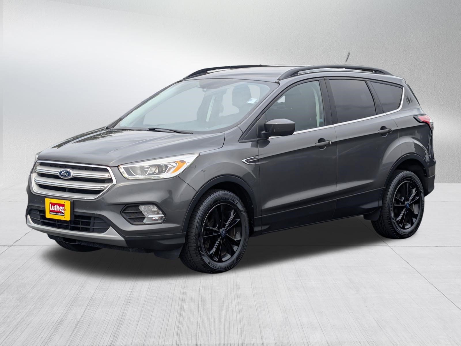 Used 2018 Ford Escape SEL AWD/4WD image 3