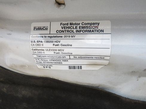 Used 2019 Ford Transit 250 130 Low Roof RWD image 19